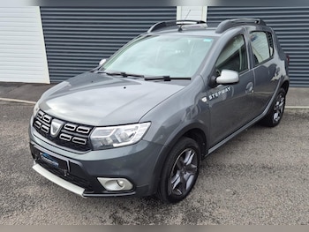 Used Dacia Sandero Stepway 2017 for sale - 78794248: Photo