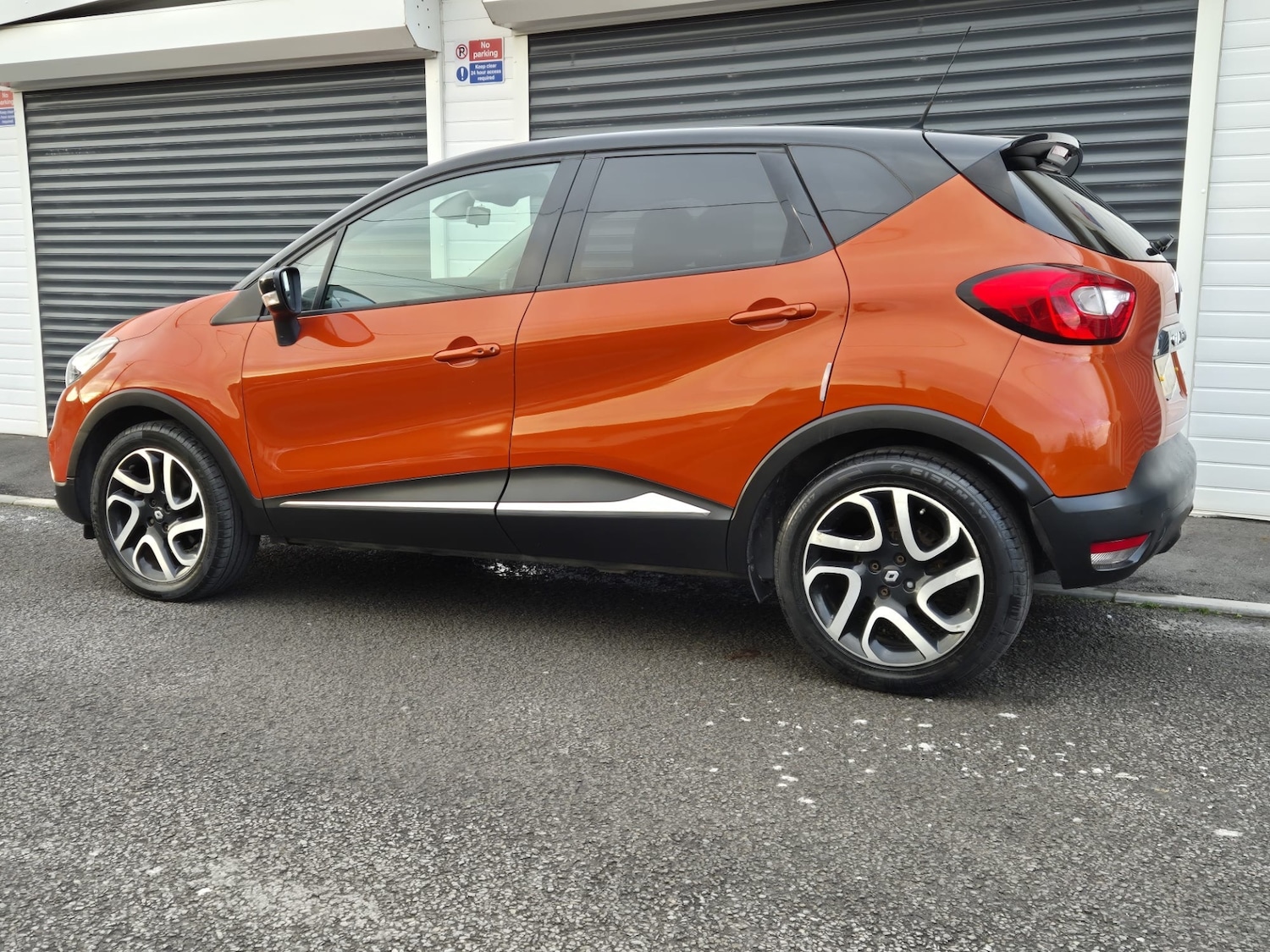 Used Renault Captur 2015 for sale - 77356981: Photo 9