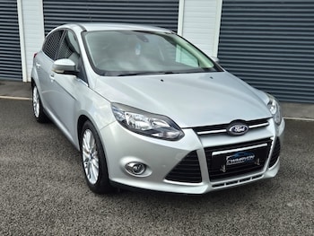 2014 (14) - 1.0 125 EcoBoost Zetec Navigator 5dr