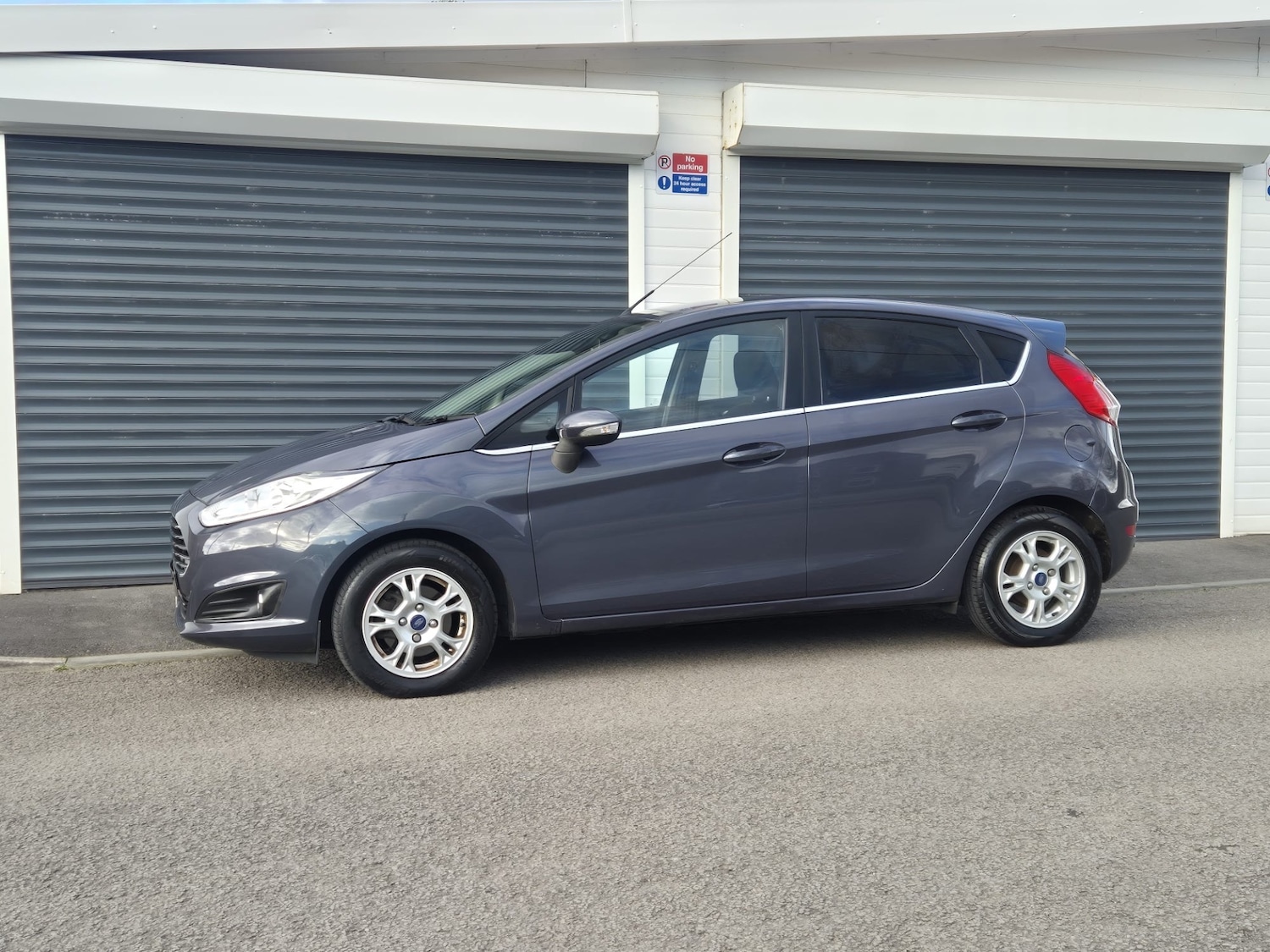 Used Ford Fiesta 2014 for sale - 77435870: Photo 9