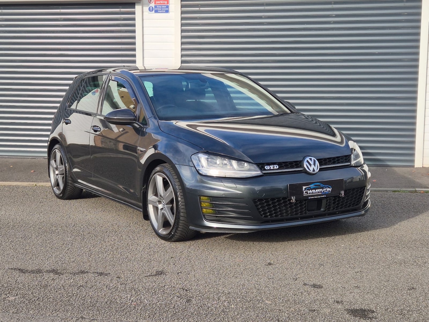 Used Volkswagen Golf 2015 for sale - 76618552: Photo 3
