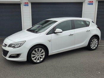 Used Vauxhall Astra 2013 for sale - 78918649: Photo