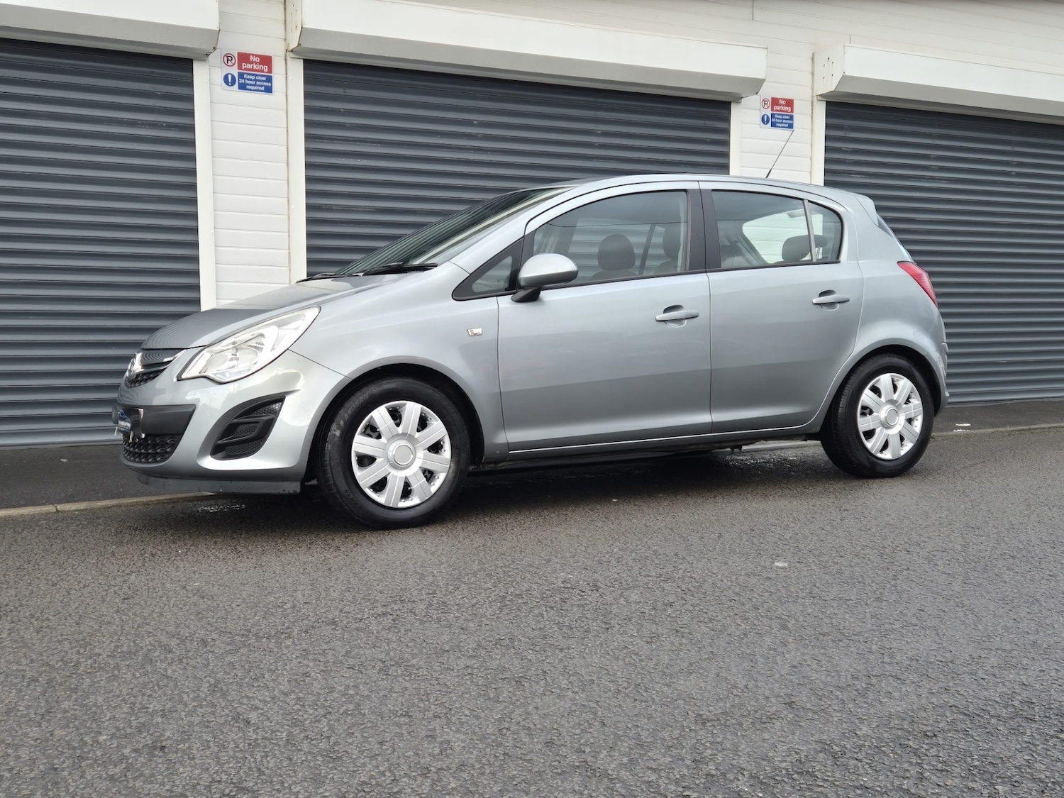 Used Vauxhall Corsa 2012 for sale - 77300788: Photo 8