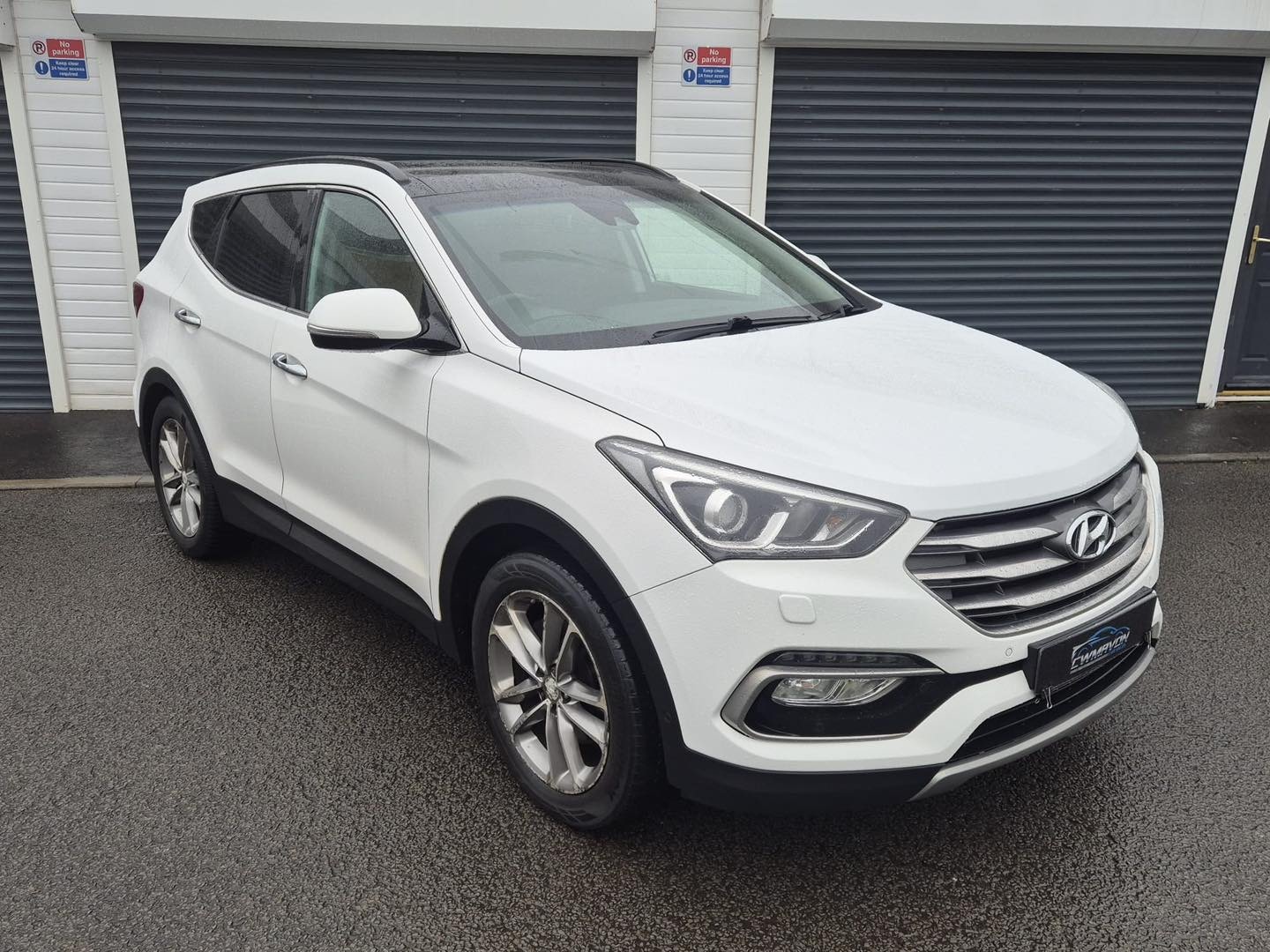 Used Hyundai Santa Fe 2016 for sale - 78001558: Photo 2