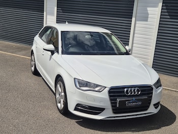Used Audi A3 2014 for sale - 76037968: Photo 4