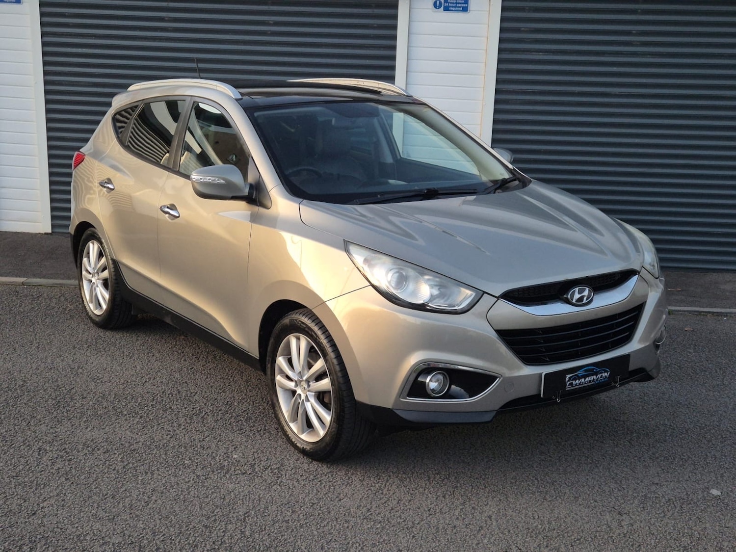 Used Hyundai Ix35 2010 for sale - 76710052: Photo 2