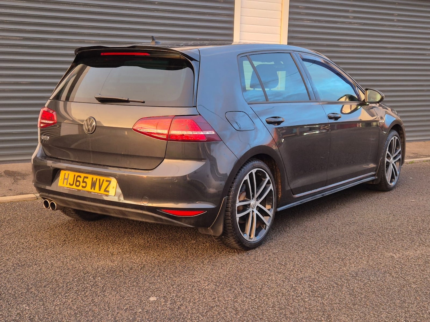 Used Volkswagen Golf 2015 for sale - 77260890: Photo 11