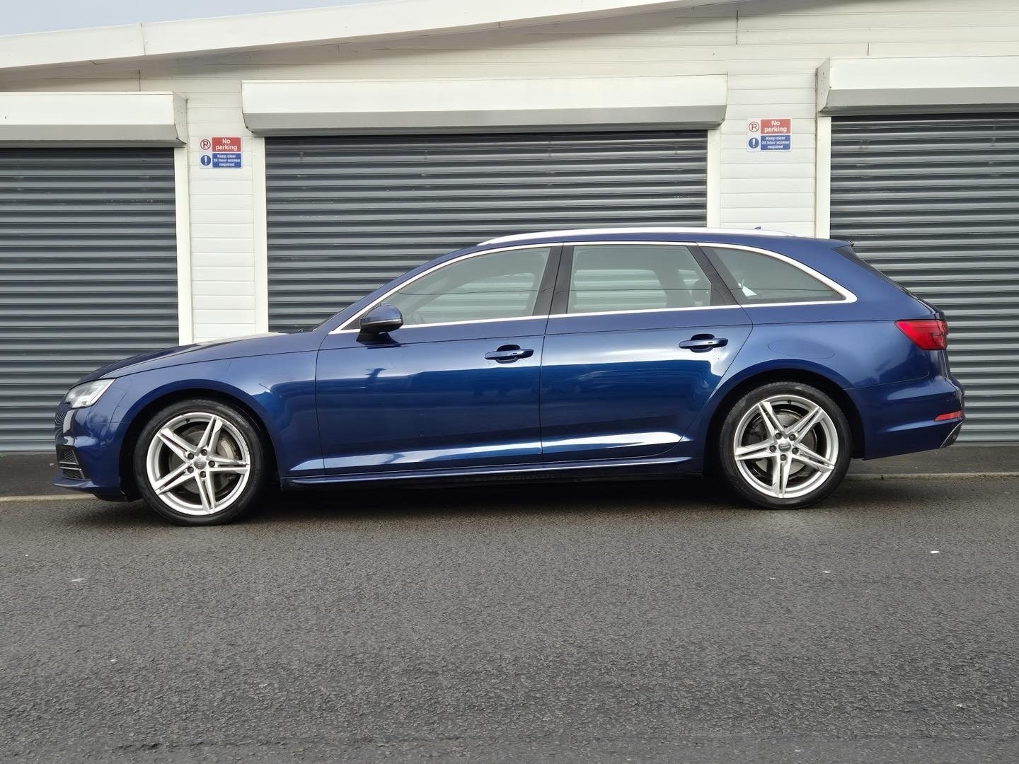 Used Audi A4 2017 for sale - 77691912: Photo 8