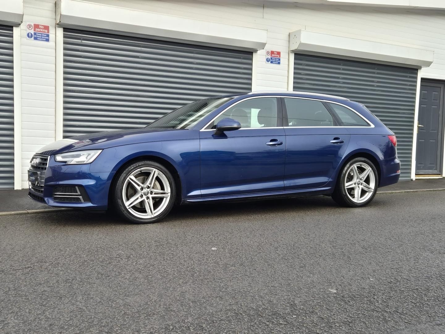 Used Audi A4 2017 for sale - 77691912: Photo 9