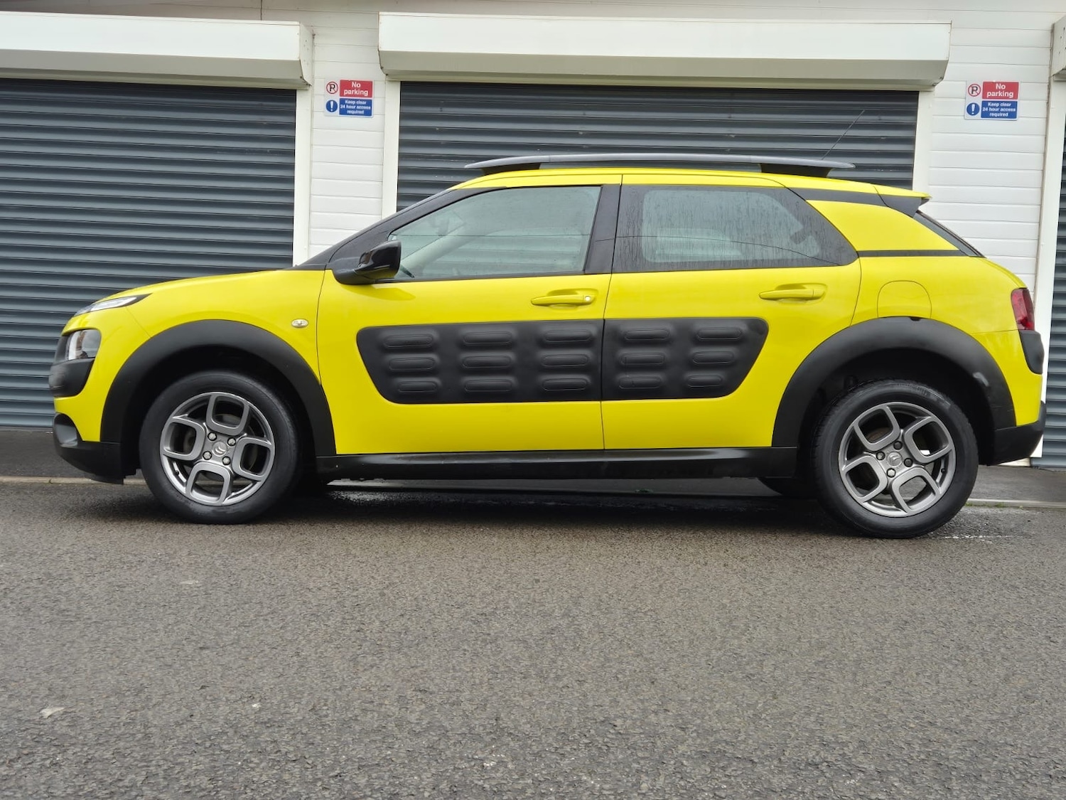 Used Citroen C4 Cactus 2014 for sale - 77151386: Photo 9