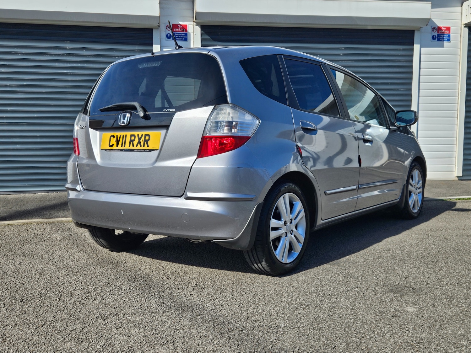 Used Honda Jazz 2011 for sale - 77932685: Photo 17