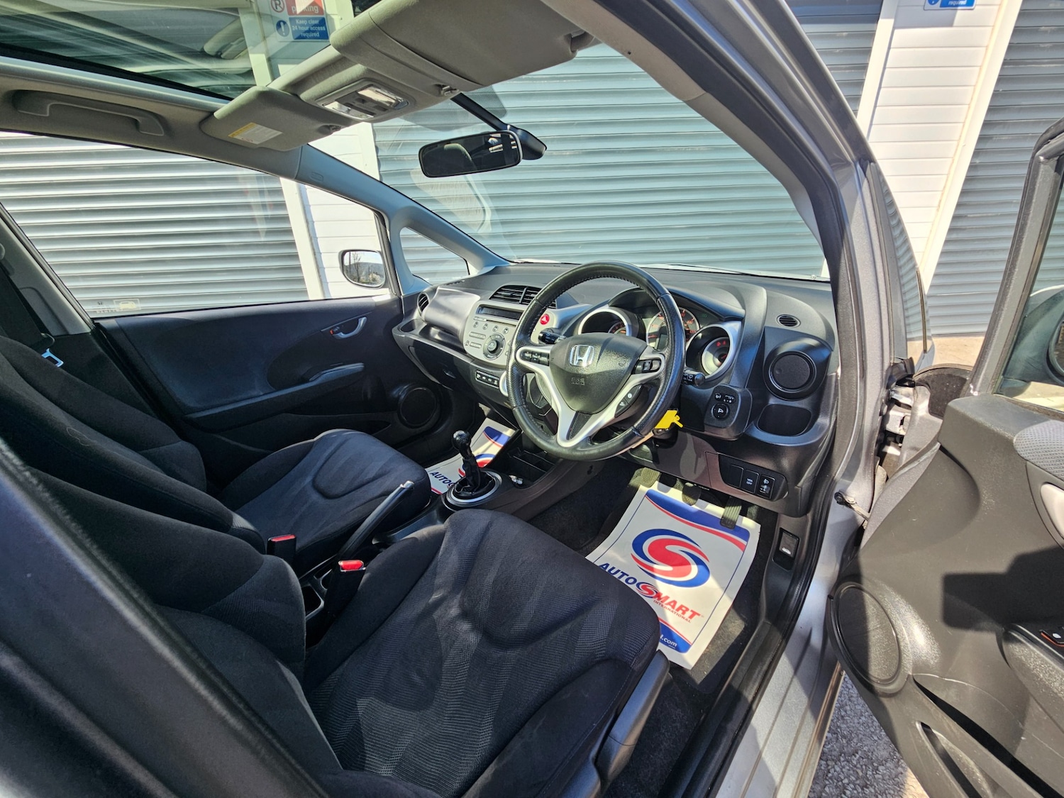 Used Honda Jazz 2011 for sale - 77932685: Photo 21