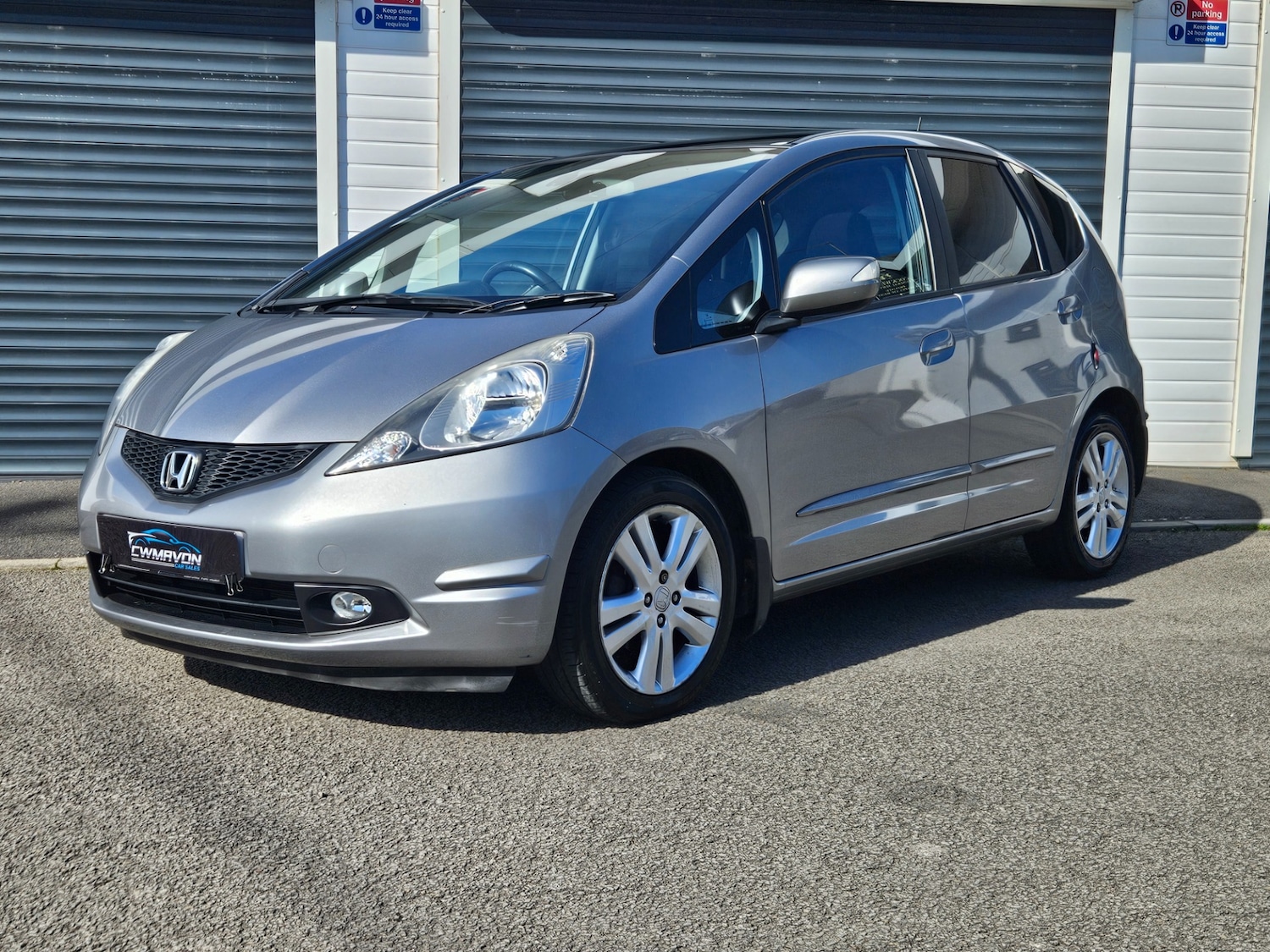 Used Honda Jazz 2011 for sale - 77932685: Photo 4