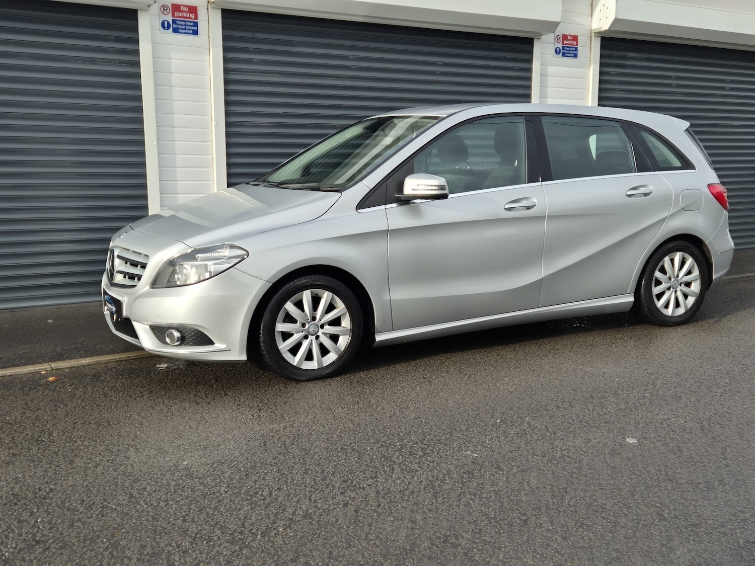 Used Mercedes-Benz B Class 2014 for sale - 76322513: Photo 8
