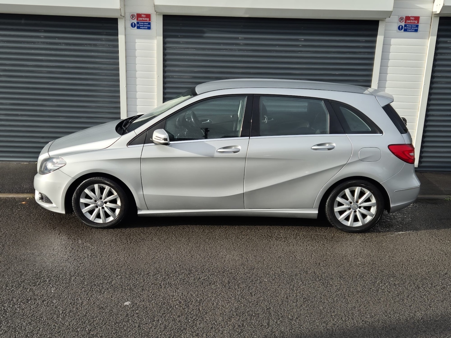 Used Mercedes-Benz B Class 2014 for sale - 76322513: Photo 9
