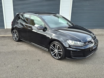 Used Volkswagen Golf 2015 for sale - 75779598: Photo