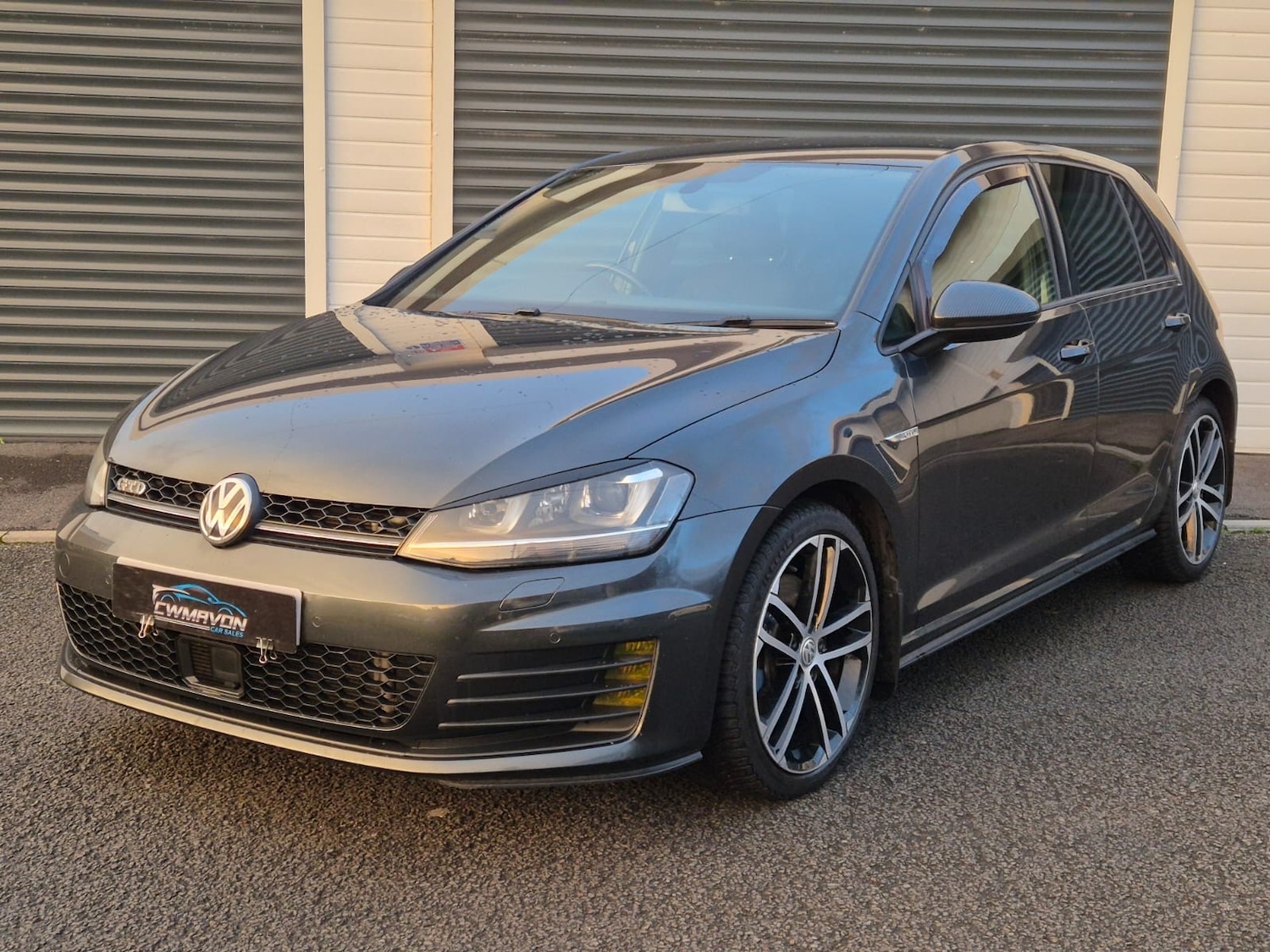 Used Volkswagen Golf 2015 for sale - 77025710: Photo 4