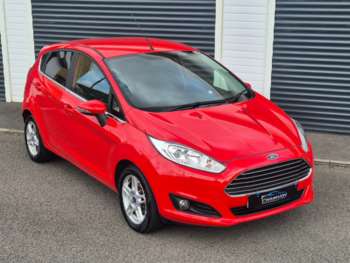 2013 (63) - 1.25 82 Zetec 5dr