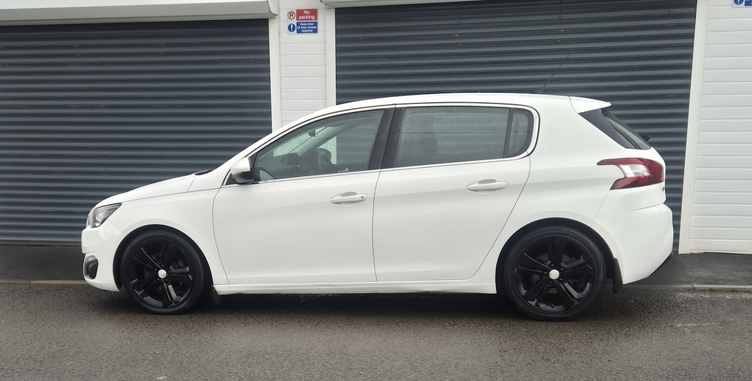 Used Peugeot 308 2014 for sale - 77506037: Photo 6