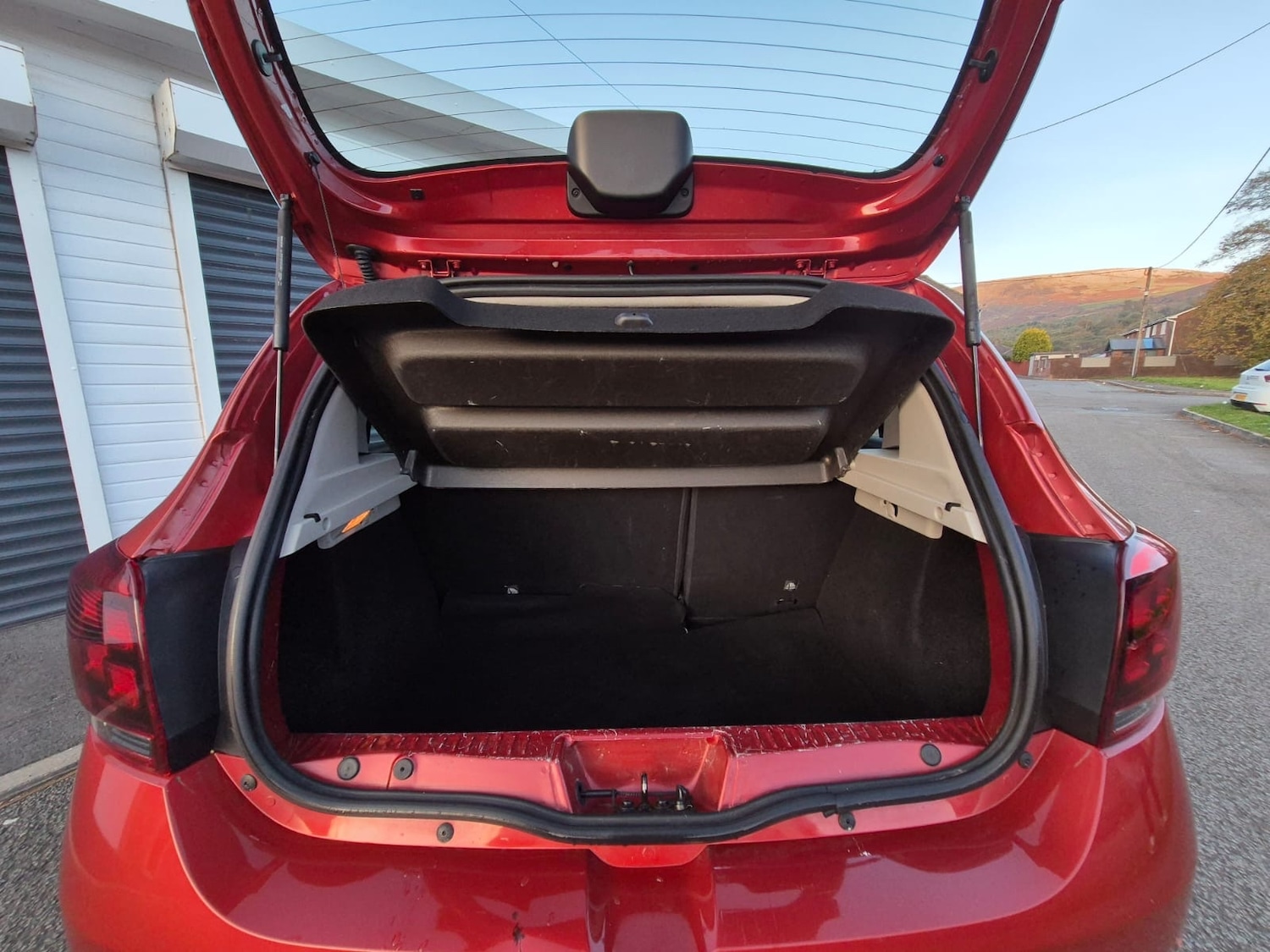 Used Dacia Sandero 2017 for sale - 76280616: Photo 13