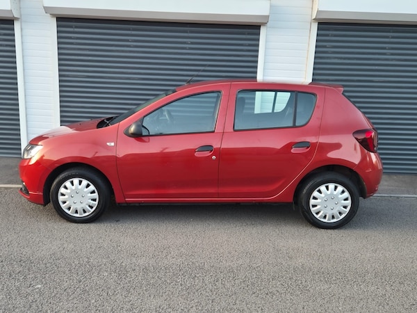 Used Dacia Sandero 2017 for sale - 76280616: Photo 7