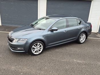 Used Skoda Octavia 2018 for sale - 76000422: Photo 4