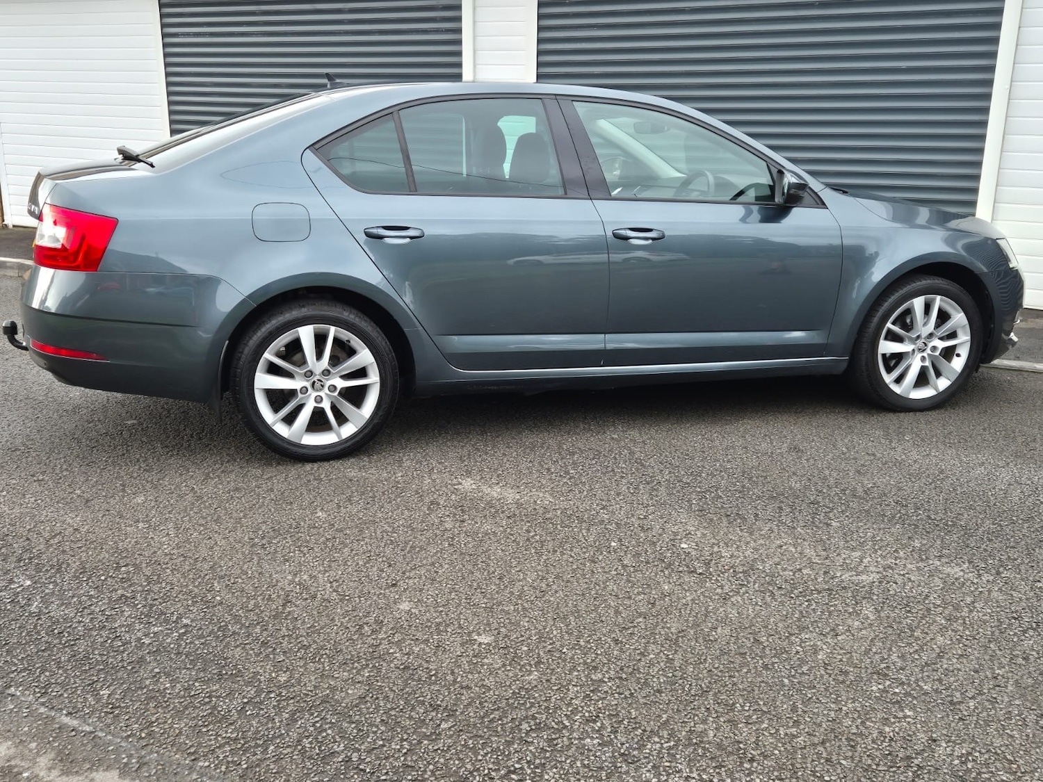 Used Skoda Octavia 2018 for sale - 76000422: Photo 9