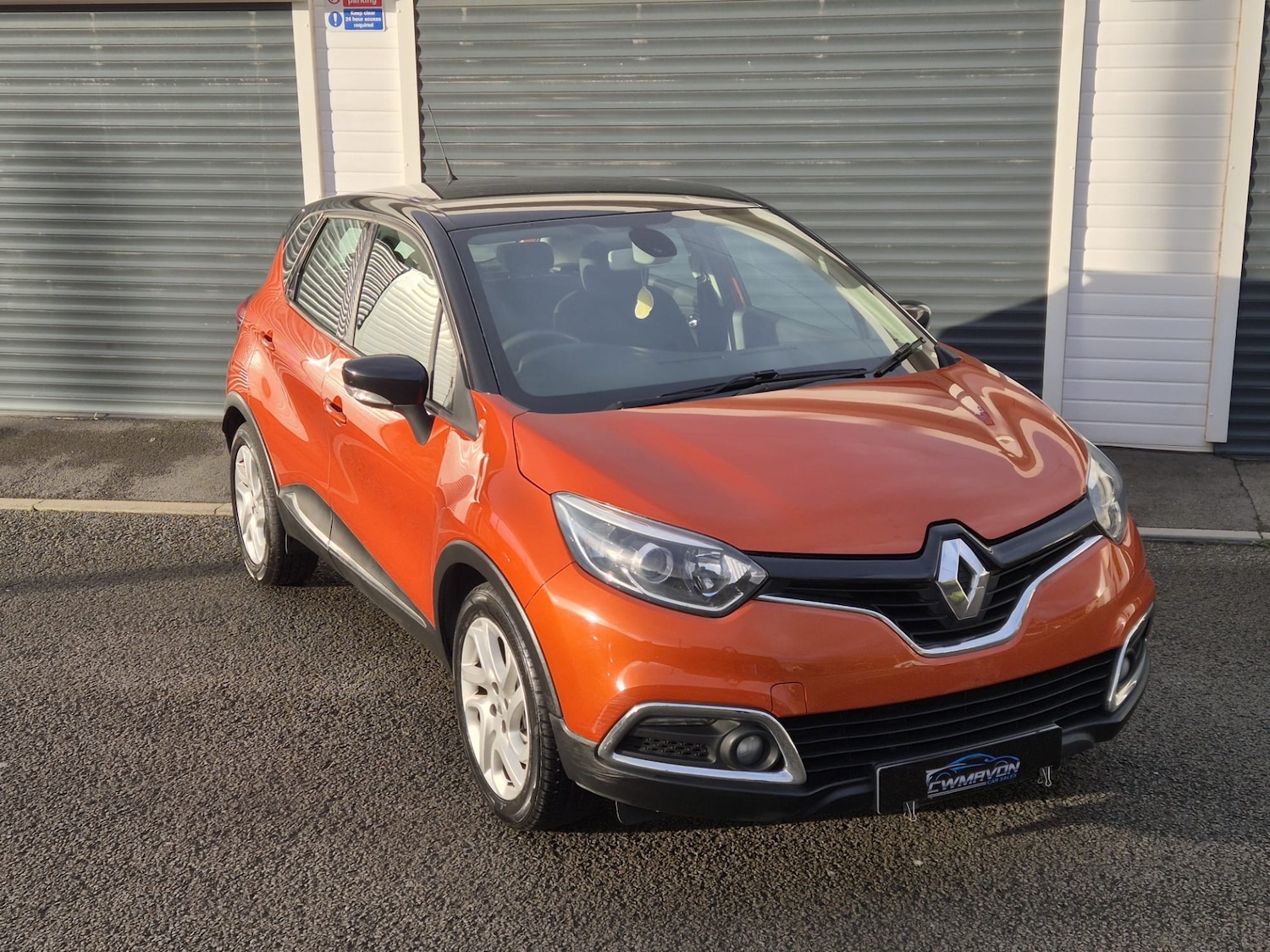 Used Renault Captur 2014 for sale - 76809299: Photo 1
