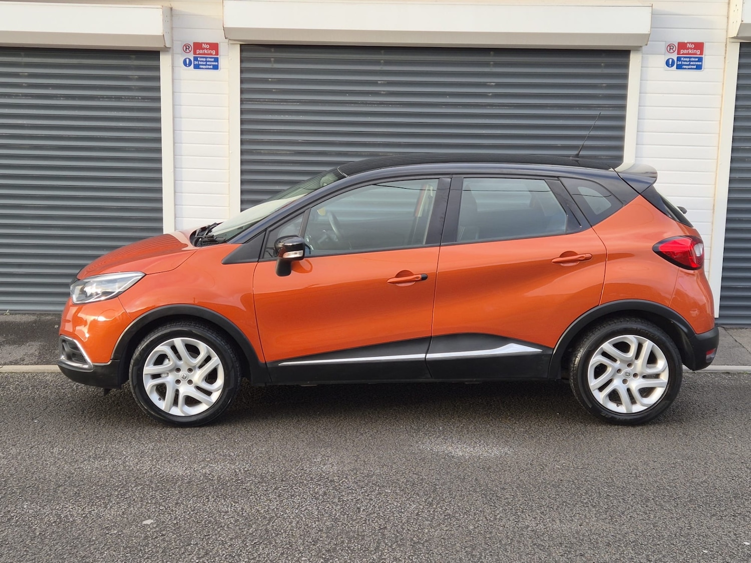 Used Renault Captur 2014 for sale - 76809299: Photo 8
