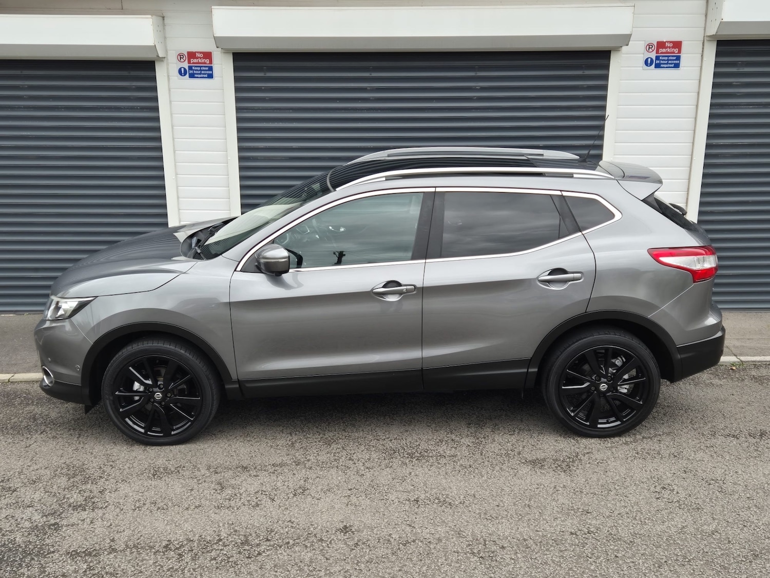 Used Nissan Qashqai 2014 for sale - 76344285: Photo 10