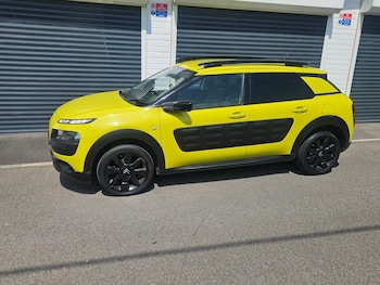 Used Citroen C4 Cactus Yellow cars for sale | Cazoo