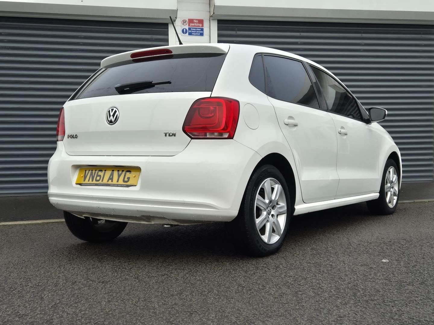 Used Volkswagen Polo 2011 for sale - 77689291: Photo 12