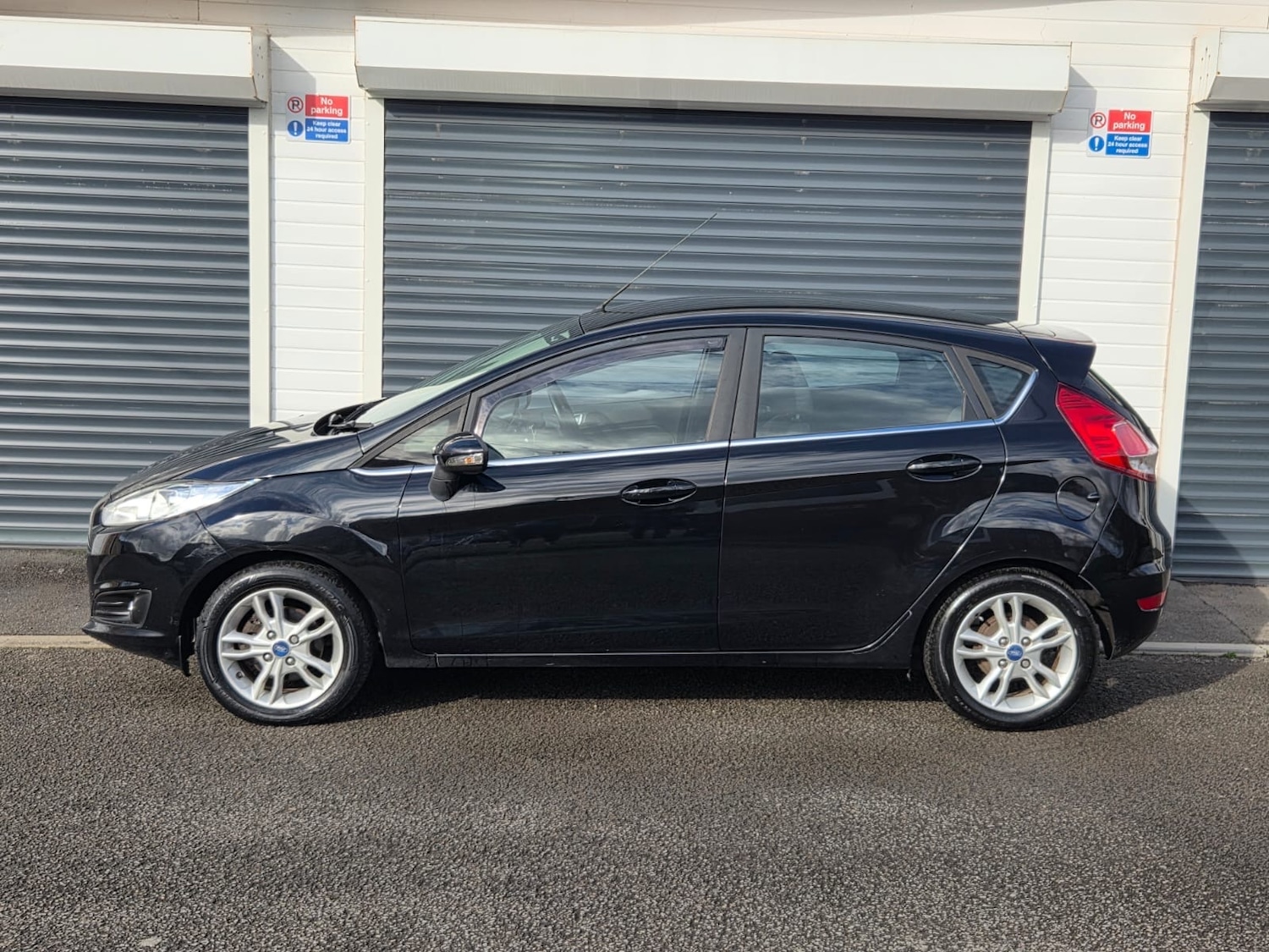 Used Ford Fiesta 2014 for sale - 77545475: Photo 8