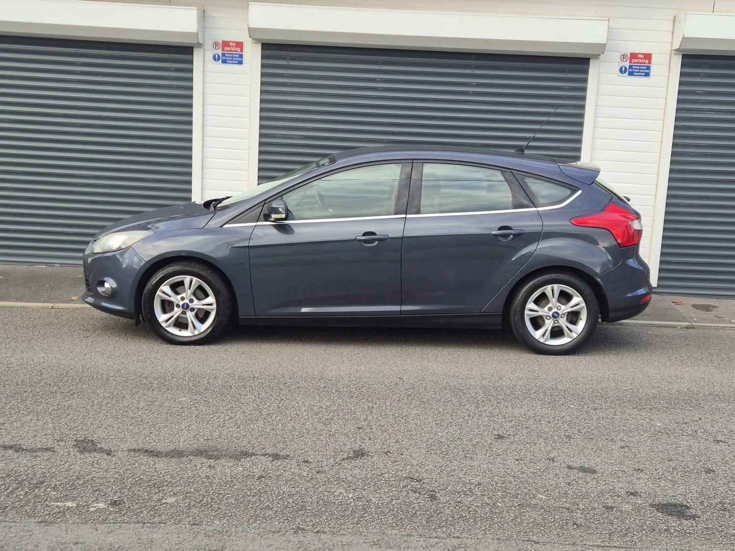 Used Ford Focus 2011 for sale - 77025280: Photo 7