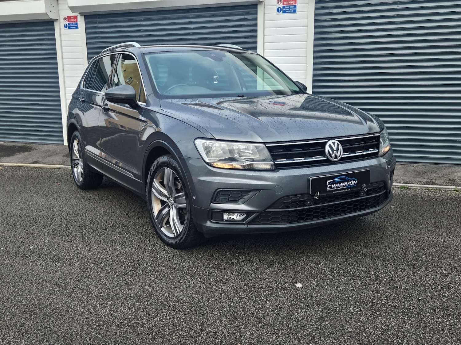 Used Volkswagen Tiguan 2019 for sale - 76379056: Photo 1