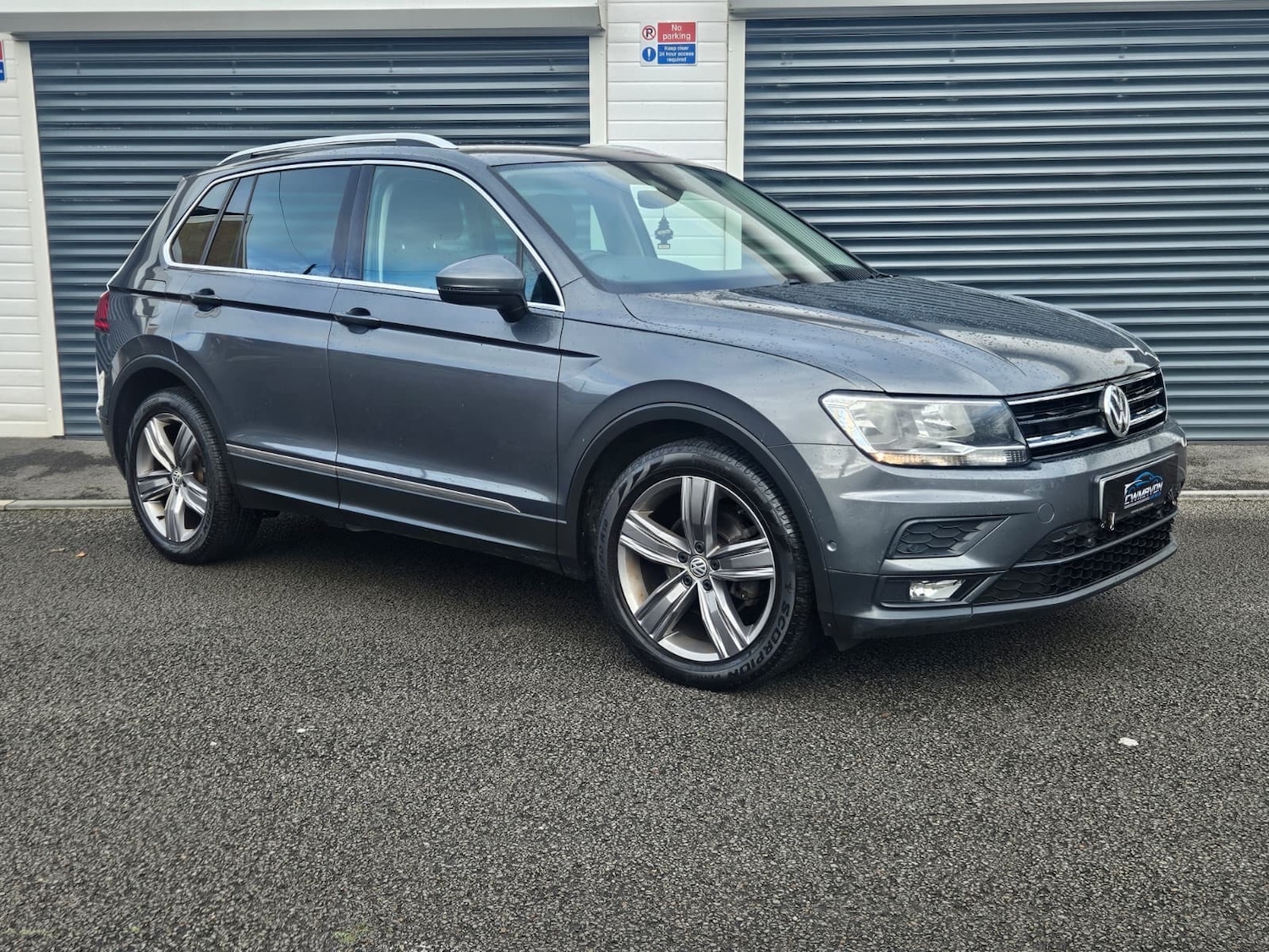 Used Volkswagen Tiguan 2019 for sale - 76379056: Photo 2