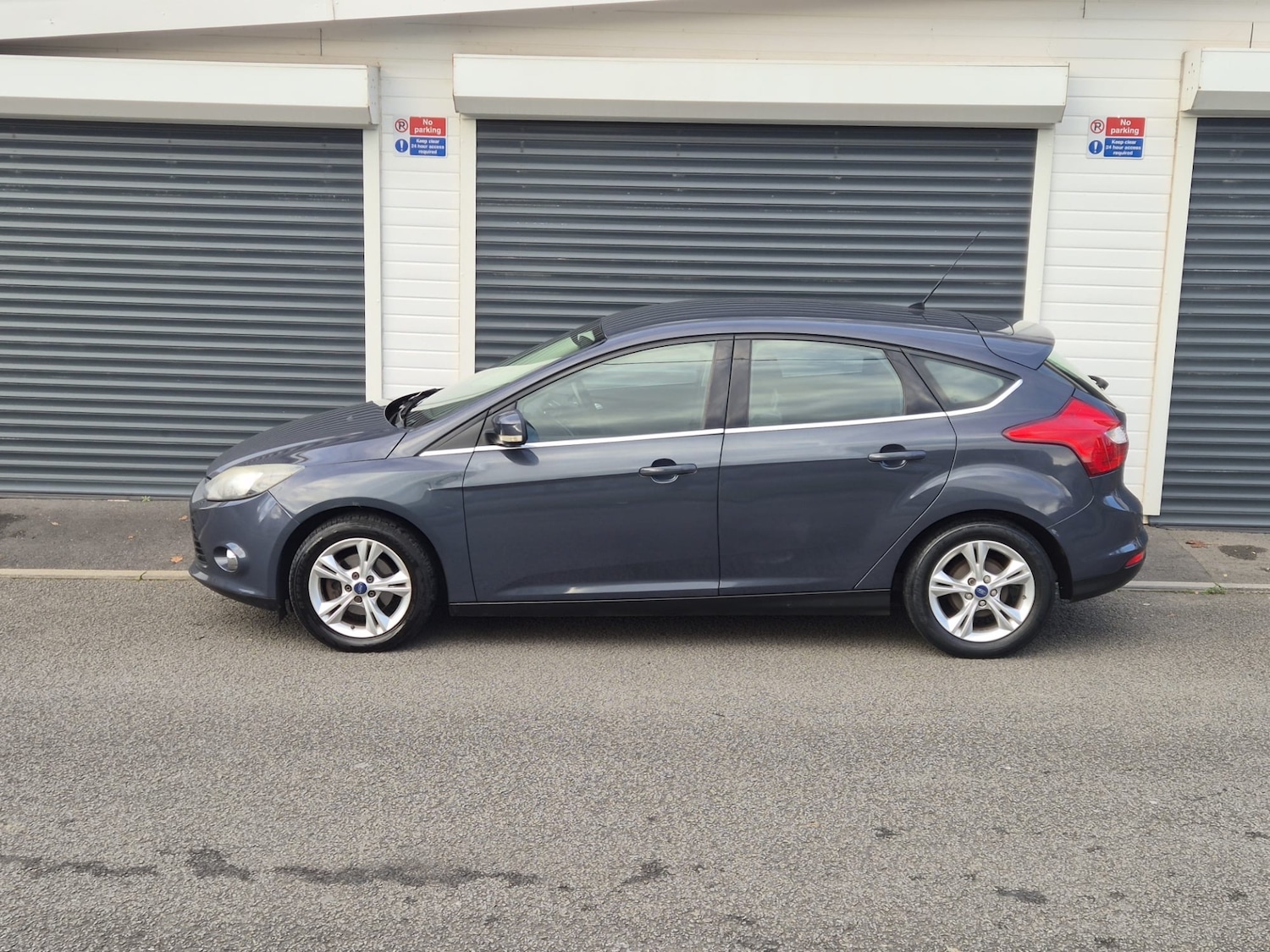 Used Ford Focus 2011 for sale - 76616398: Photo 8