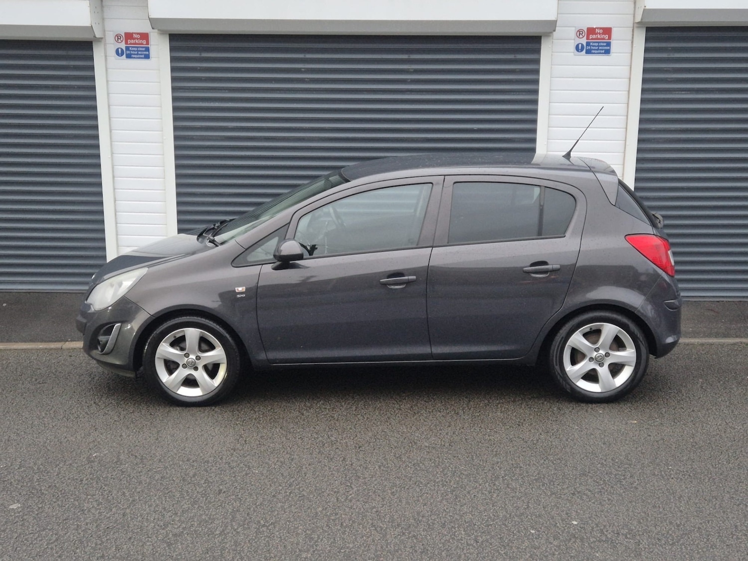Used Vauxhall Corsa 2013 for sale - 76971616: Photo 9