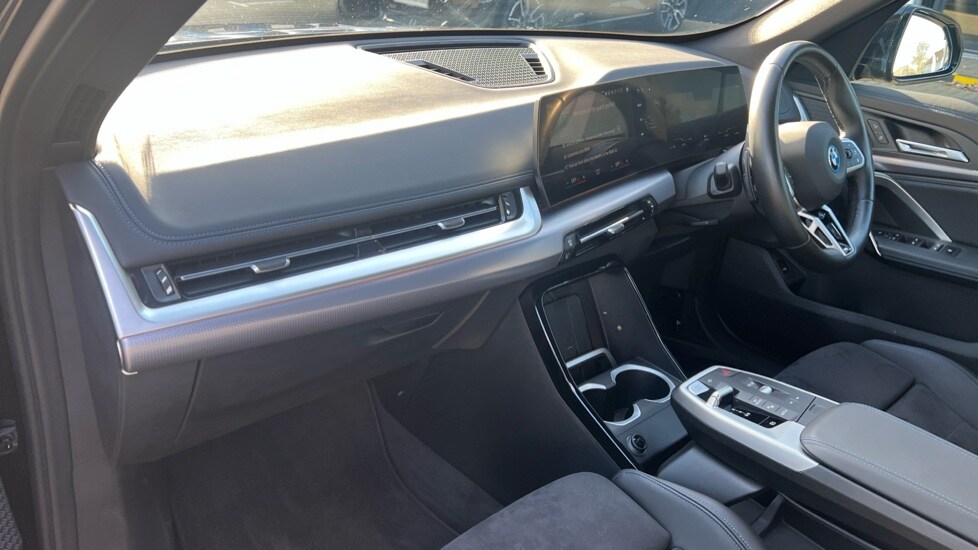 Used BMW iX1 2023 for sale - 76372832: Photo 7