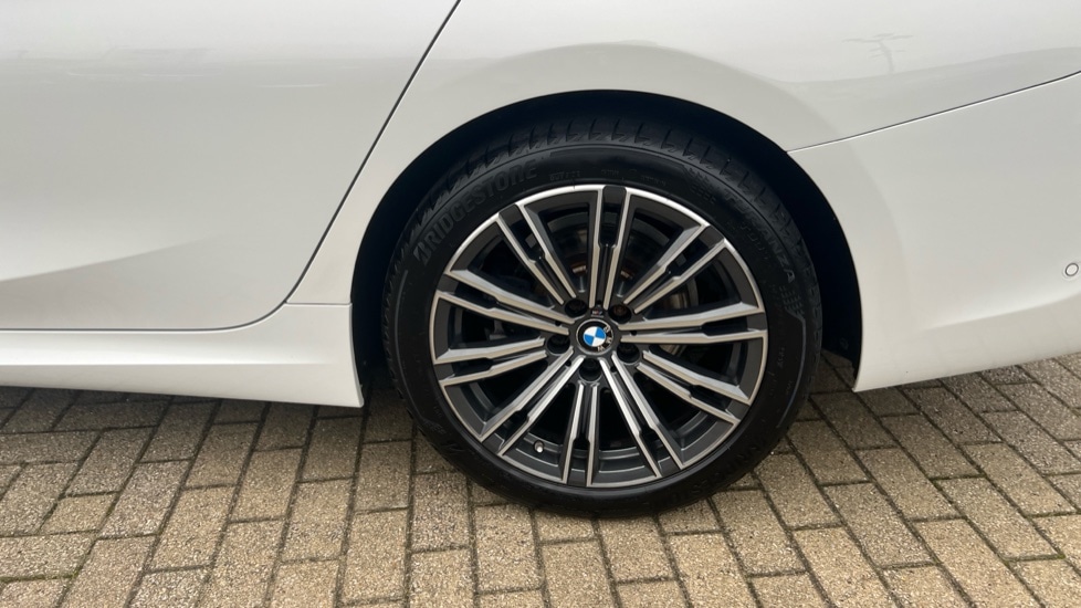 Used BMW 3 Series 2022 for sale - 76350963: Photo 26