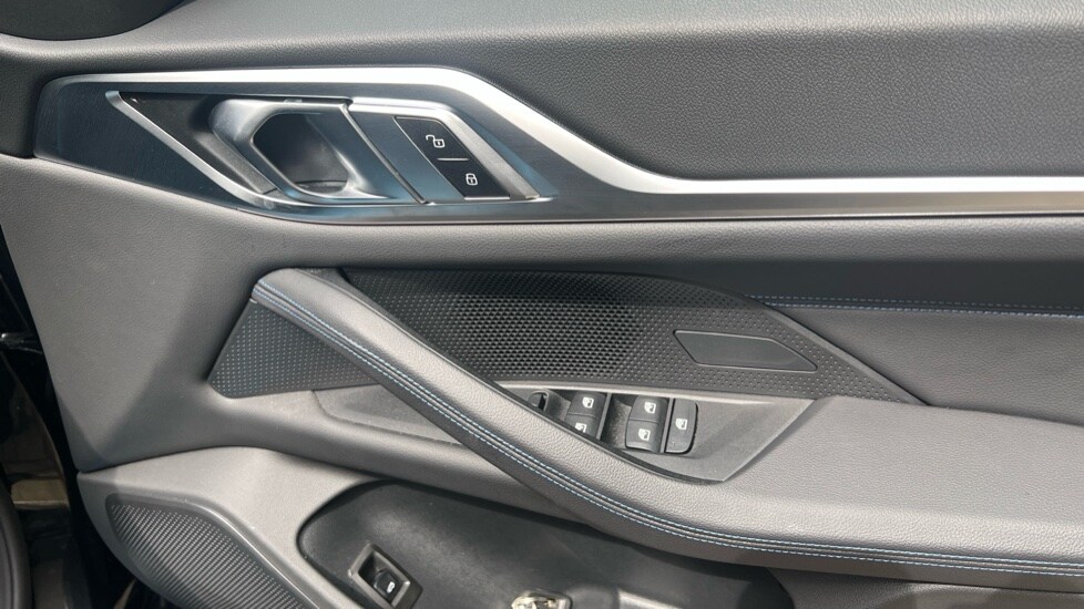 Used BMW i4 2025 for sale - 76124580: Photo 30