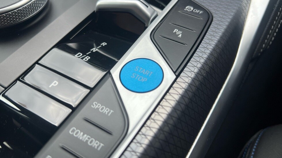 Used BMW i4 2025 for sale - 76124580: Photo 36