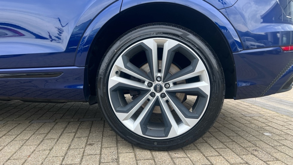 Used Audi Q8 2020 for sale - 76668205: Photo 18