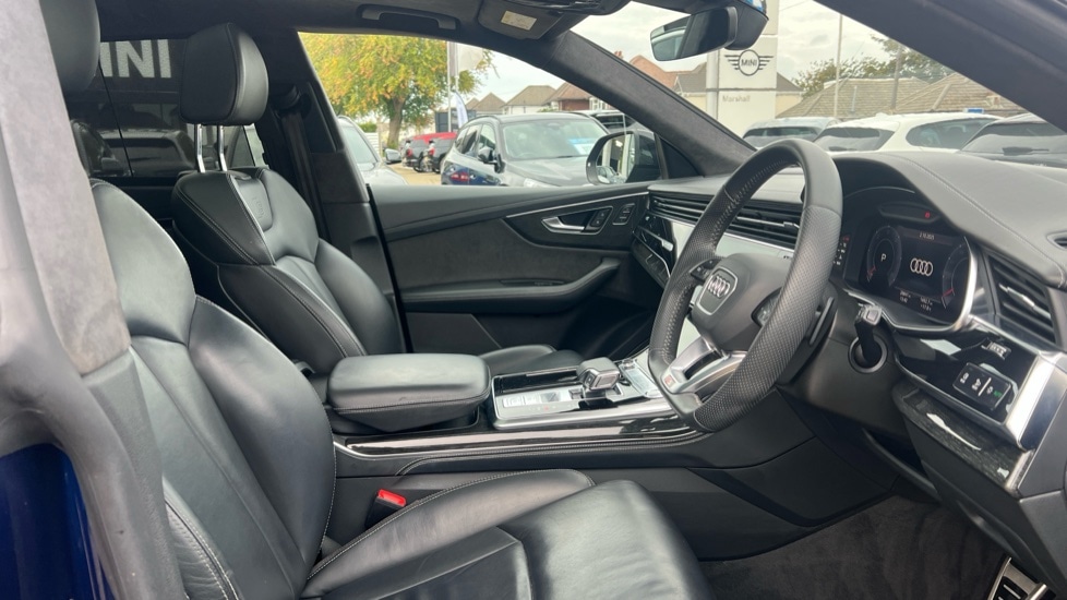 Used Audi Q8 2020 for sale - 76668205: Photo 21