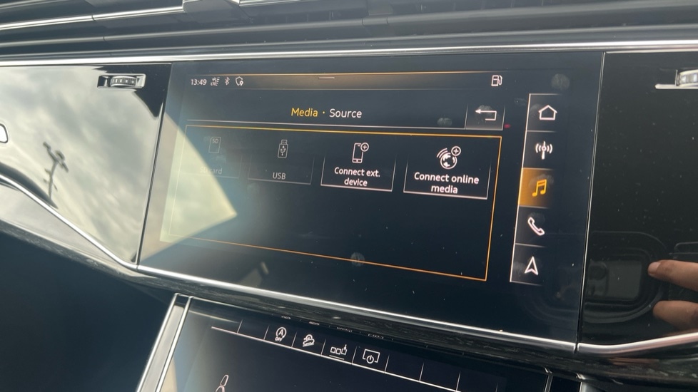 Used Audi Q8 2020 for sale - 76668205: Photo 48