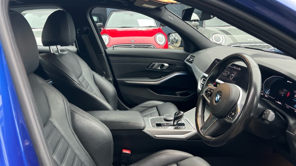 Used BMW 3 Series 2020 for sale - 76894538: Photo 11