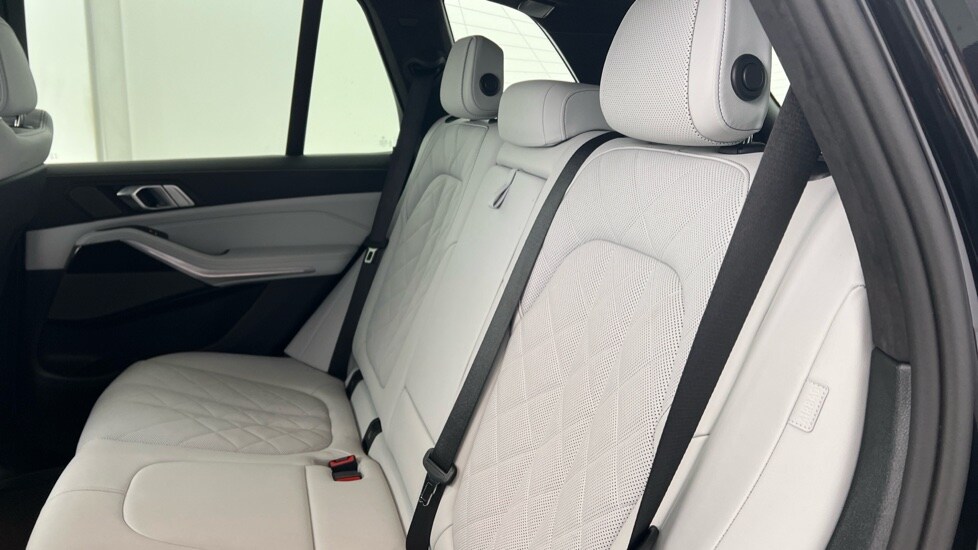 Used BMW X5 2025 for sale - 76528866: Photo 12