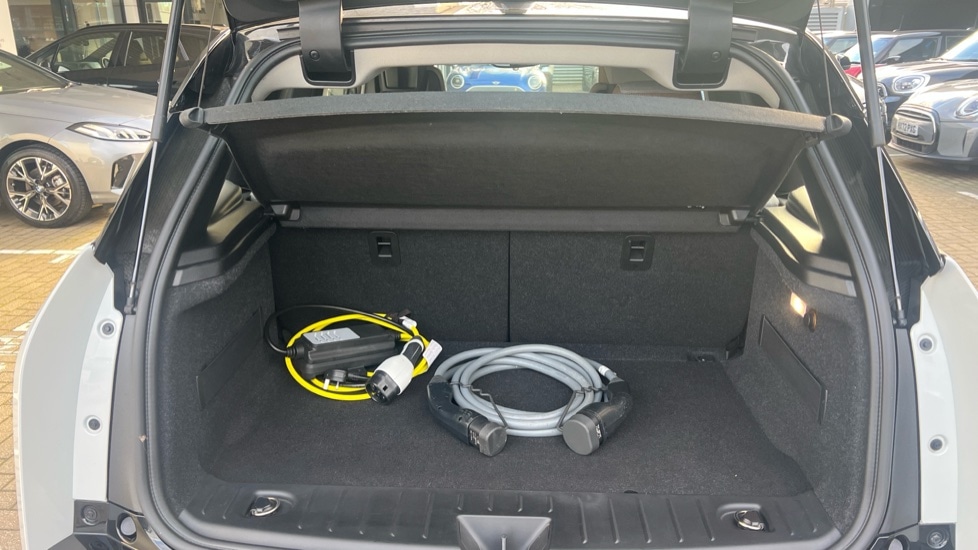 Used BMW i3 2022 for sale - 76854709: Photo 13