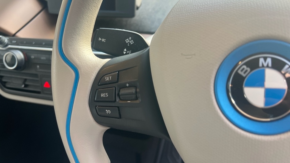 Used BMW i3 2022 for sale - 76854709: Photo 17
