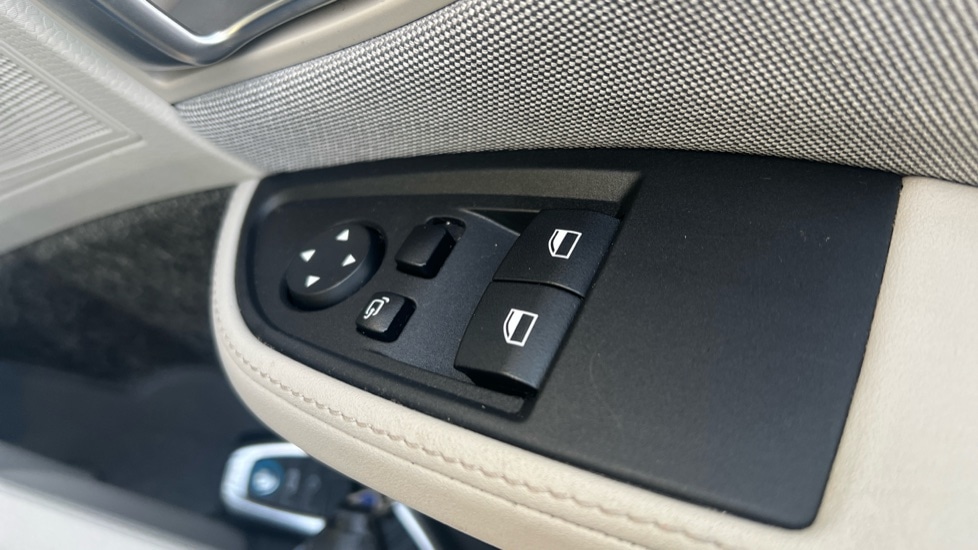 Used BMW i3 2022 for sale - 76854709: Photo 31